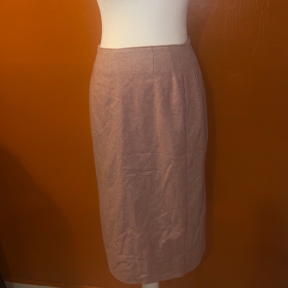 Light pink midi pencil skirt